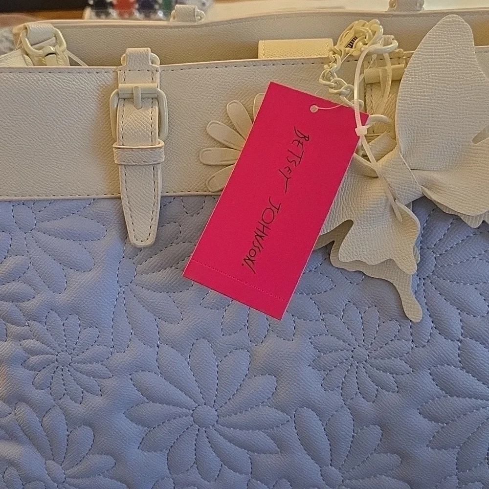 Betsey Johnson Blue Flower Tote - NWT - Picture 4 of 9
